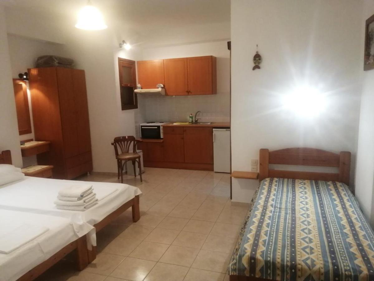 Amalia Studios Skiathos-stad Buitenkant foto