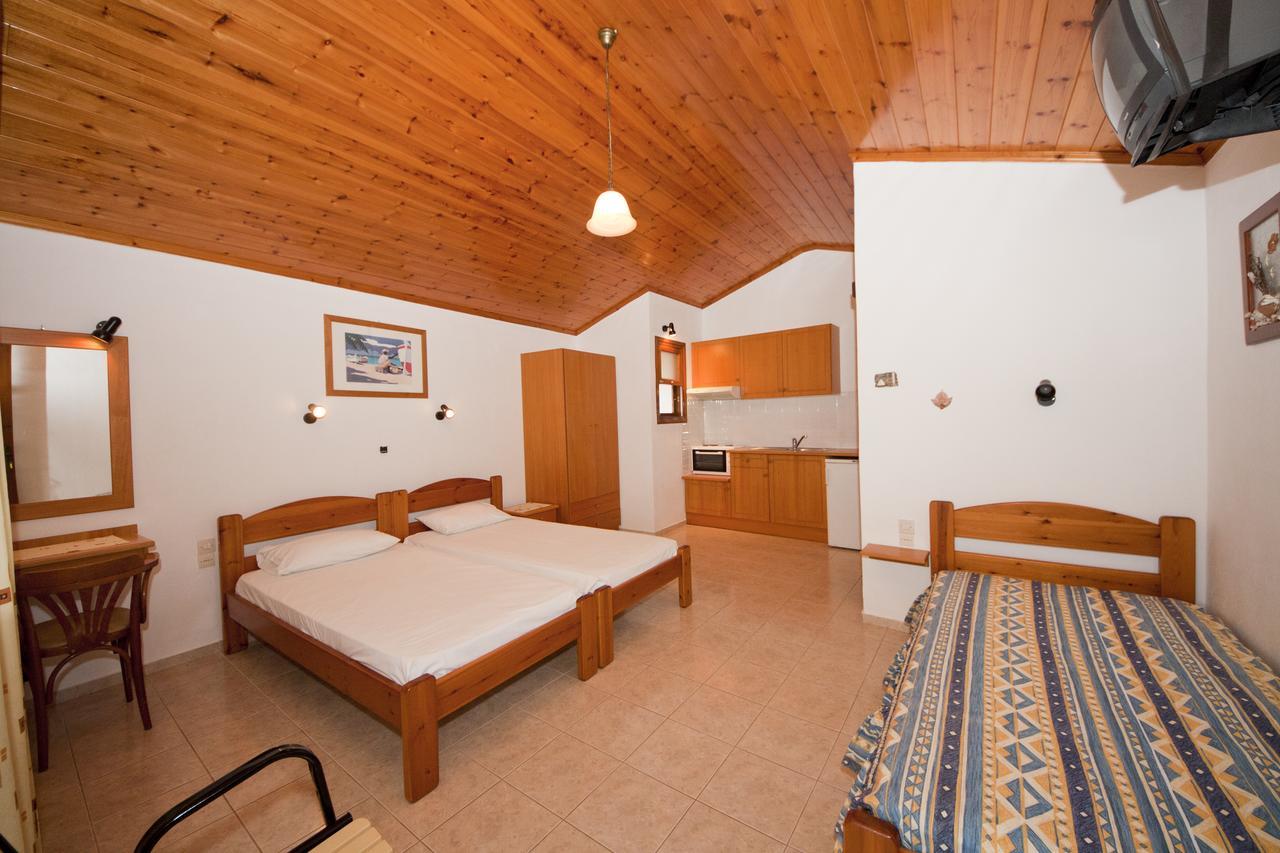 Amalia Studios Skiathos-stad Buitenkant foto