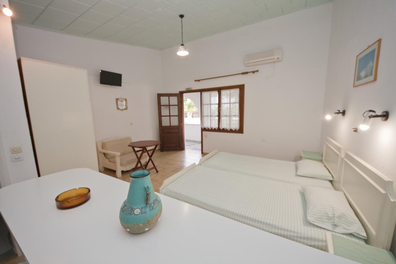Amalia Studios Skiathos-stad Buitenkant foto