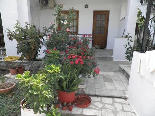 Amalia Studios Skiathos-stad Buitenkant foto