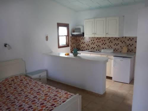 Amalia Studios Skiathos-stad Buitenkant foto